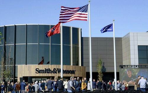 Smith & Wesson Celebrates New Tennessee Headquarters After Ditching Massachusetts | ZeroHedge